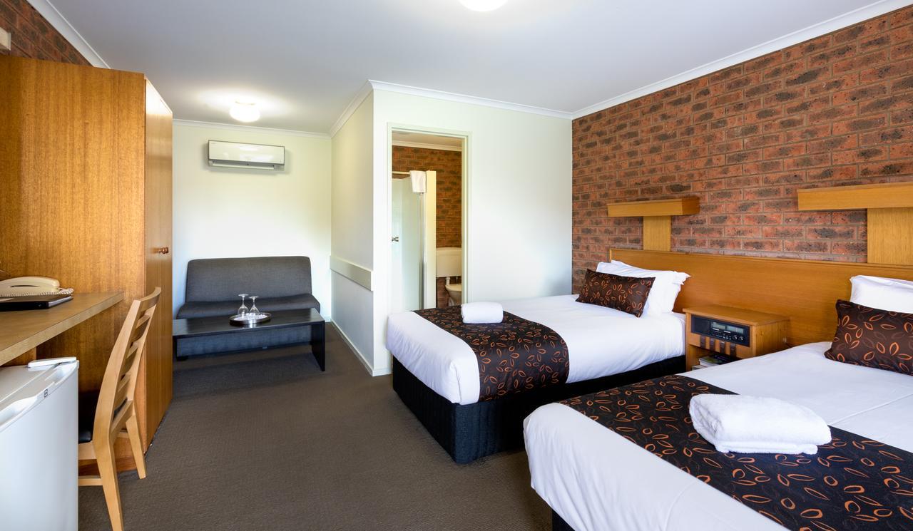 Advance Motel Wangaratta Bagian luar foto