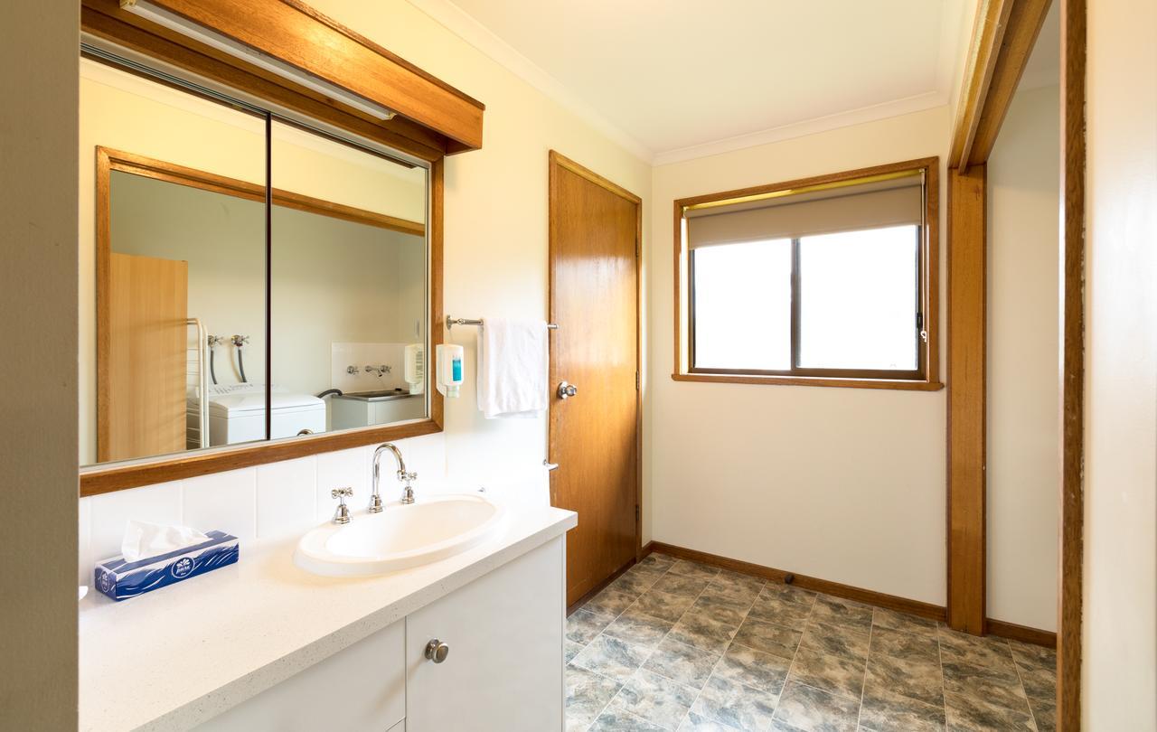 Advance Motel Wangaratta Bagian luar foto