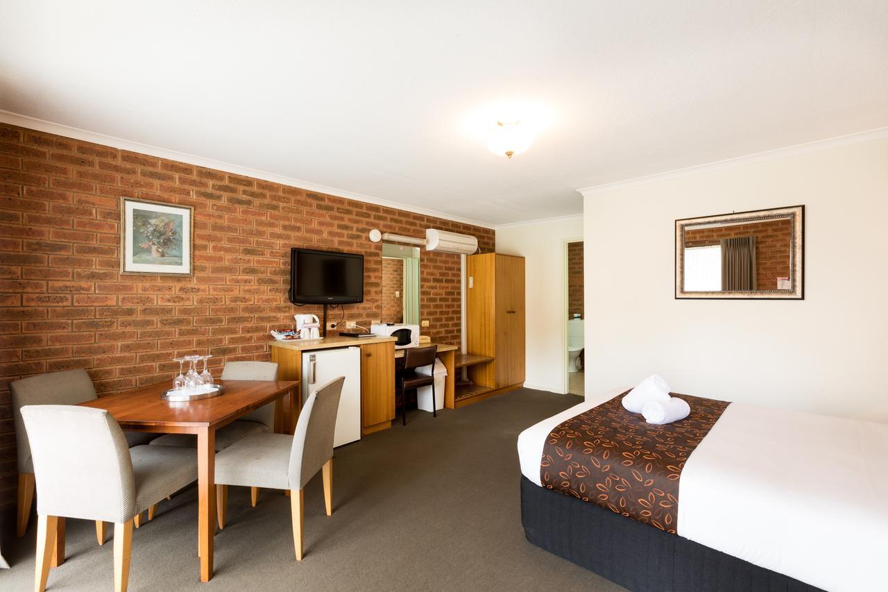 Advance Motel Wangaratta Bagian luar foto