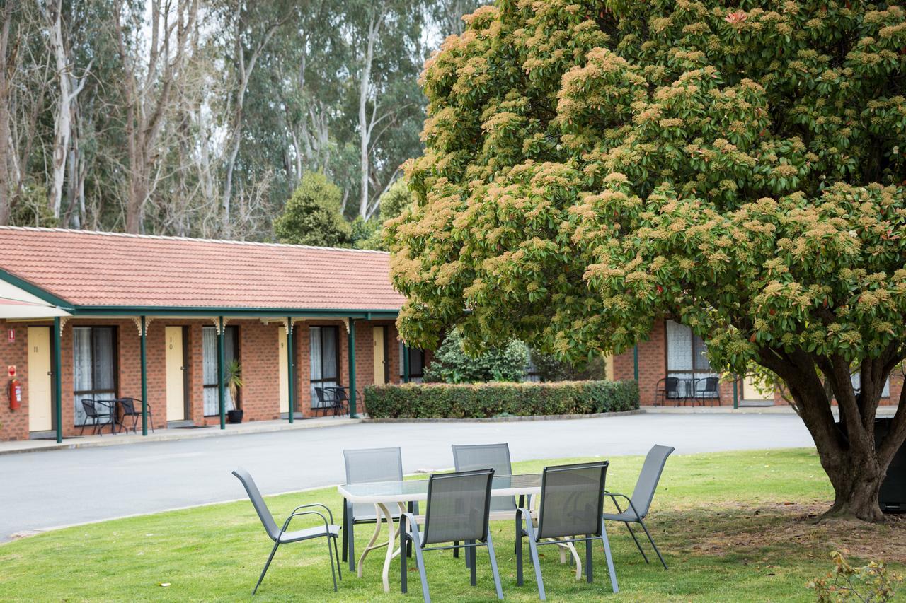 Advance Motel Wangaratta Bagian luar foto